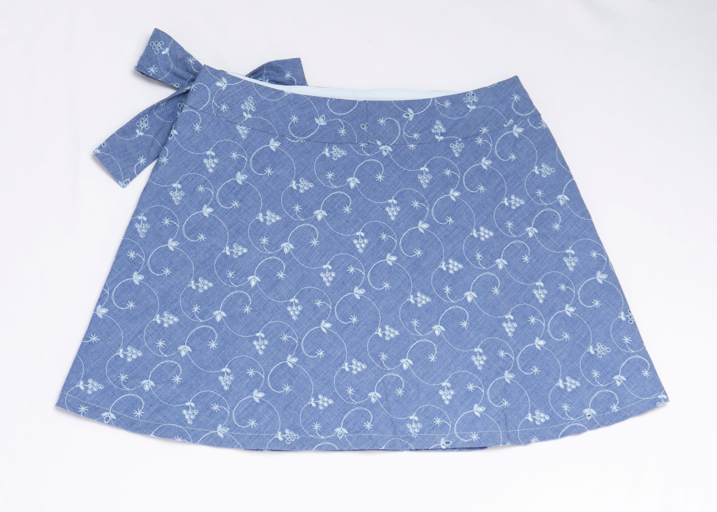 Cosmos skirt high waisted - size S/10