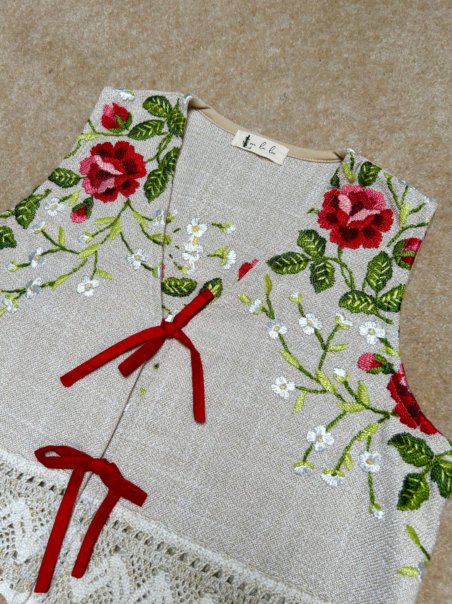 Dahlia waistcoat top - Size M/12