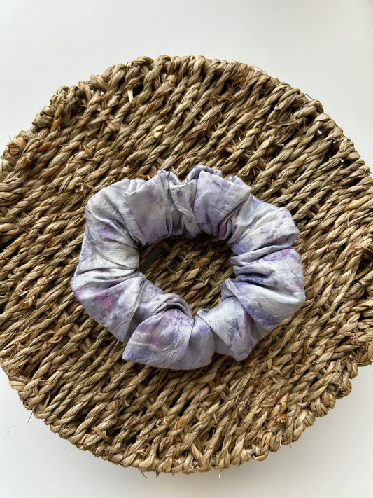 Medium Naturally dyed scrunchie - Rose petal dye